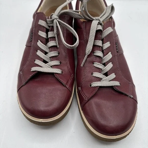 Ecco Shoes Womens 40 Sneakers Maroon Lace Up Casual Round Toe Low Top Comfort - Picture 13 of 13